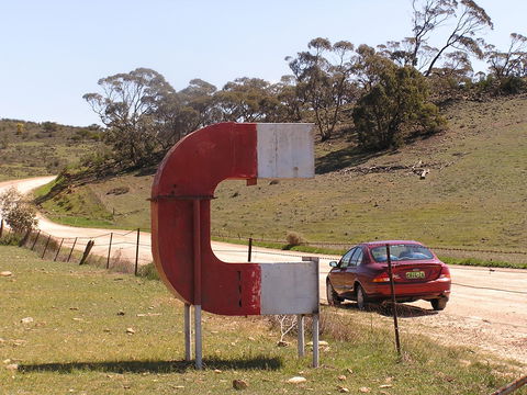 Magnetic Hill - Accommodation Mermaid Beach 0