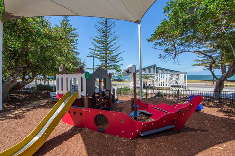Scarborough Beach Park - Accommodation Mermaid Beach 2