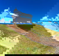 Tacking Point Lighthouse - Accommodation Mermaid Beach