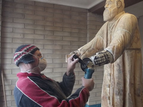 Ant's Redgum Gallery - Accommodation Mermaid Beach 2