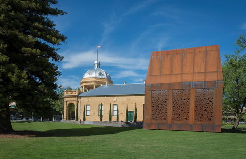 Bendigo Soldiers Memorial Institute Military Museum - Accommodation Mermaid Beach 0