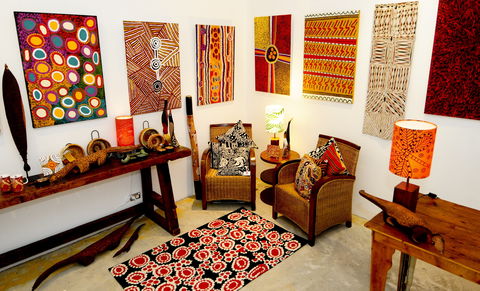 Bouddi Gallery - Contemporary Aboriginal Lifestyle Art - Accommodation Mermaid Beach 2