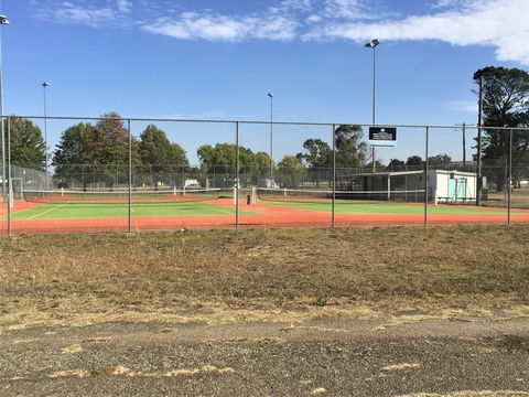 Gunning Tennis Courts - Accommodation Mermaid Beach 0