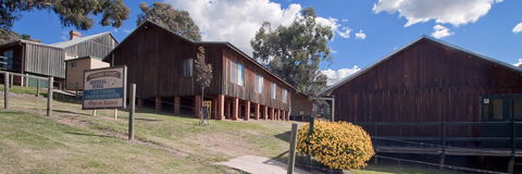 Bathurst Goldfields Education And Function Centre - Accommodation Mermaid Beach 1