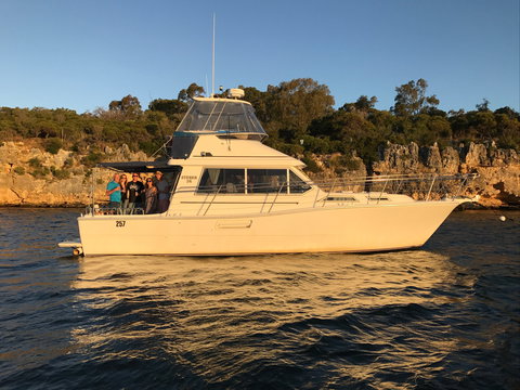 Cruising The  Swan River In At Sunset With Boutique Cruise - Accommodation Mermaid Beach 0