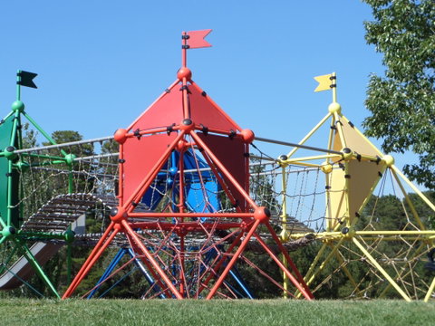 Fadden Pines Playground - Accommodation Mermaid Beach 0