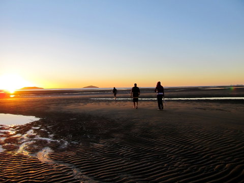 Far Beach - Accommodation Mermaid Beach 0