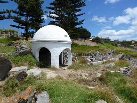 Frenchman's Rock - Accommodation Mermaid Beach 0