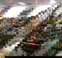 Mr Pickwicks Fine Old Books - Accommodation Mermaid Beach