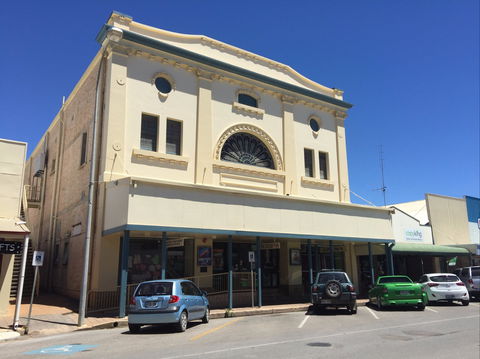 Discovering Historic Kadina Town Walk - Accommodation Mermaid Beach 1