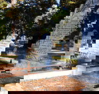 Lucindale Cemetery - Accommodation Mermaid Beach