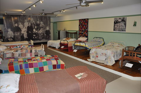 Pioneer Women's Hut Museum - Accommodation Mermaid Beach 2
