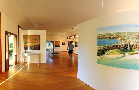 Yallingup Galleries - Accommodation Mermaid Beach 1
