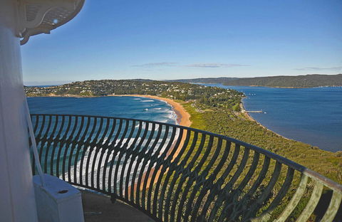 Barrenjoey Lighthouse - Accommodation Mermaid Beach 0