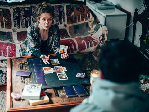 Blue Mountains Tarot Readings - Accommodation Mermaid Beach 0