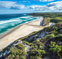 Conspicuous Cliff - Accommodation Mermaid Beach