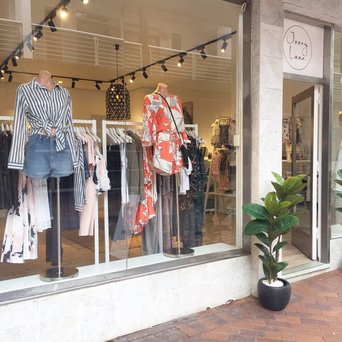 Ivory Lane Boutique - Accommodation Mermaid Beach 1