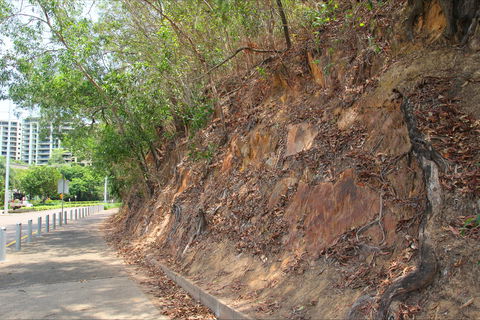 Stokes Hill - Accommodation Mermaid Beach 0
