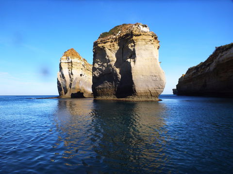 Twelve Apostles Marine National Park - Accommodation Mermaid Beach 1