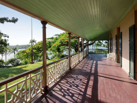 Newstead House - Accommodation Mermaid Beach 1