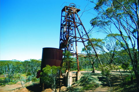Old Smelter - Accommodation Mermaid Beach 0