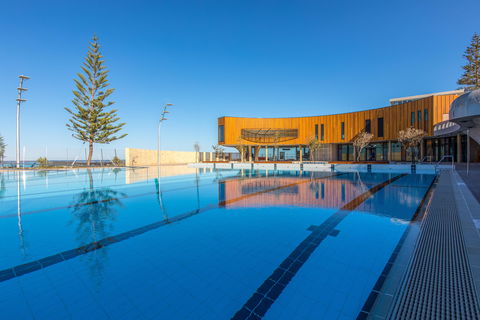 Scarborough Beach - Accommodation Mermaid Beach 1