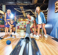 Timezone Coolangatta - Accommodation Mermaid Beach