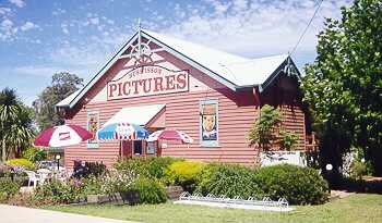 Huskisson Pictures - Accommodation Mermaid Beach 0
