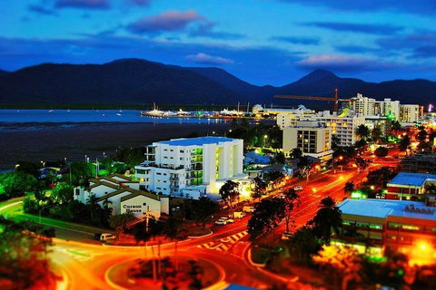 Airport Transfer - Cairns City To Airport - Accommodation Mermaid Beach 1