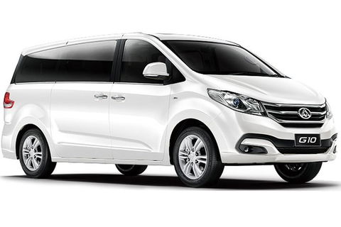 Luxury Van, Private Transfer, Port Douglas - Cairns - Accommodation Mermaid Beach 3