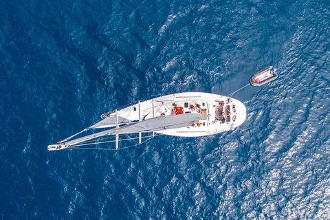 Small-Group Queensland Full-Day Sail Retreat Experience - Accommodation Mermaid Beach 5