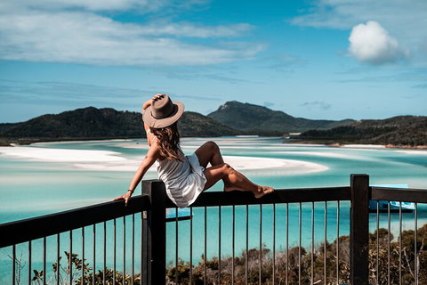 Day Sail The Whitsunday Islands On Atlantic Clipper From Airlie Beach - Accommodation Mermaid Beach 10