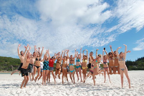 Day Sail The Whitsunday Islands On Atlantic Clipper From Airlie Beach - Accommodation Mermaid Beach 1