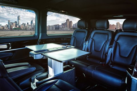Brisbane Airport Transfers : Brisbane Airport BNE To Brisbane In Luxury Van - Accommodation Mermaid Beach 1