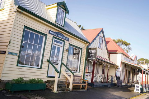 Cruise Ship Special From Burnie To Stanley And The Nut - Accommodation Mermaid Beach 1
