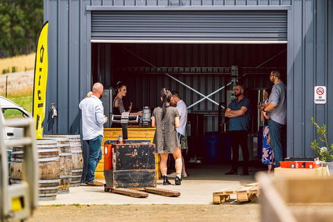 Boutique Gin Tour - Accommodation Mermaid Beach 2