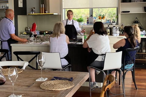 In House Dining Cooking Class With Chef Jacqui Selleck - Accommodation Mermaid Beach 18