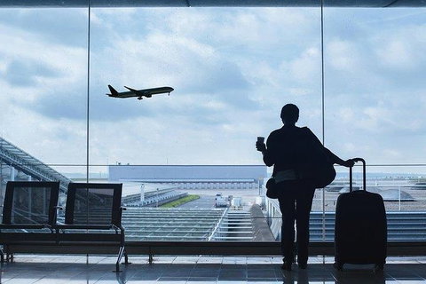 Private Transfer: Avalon International Airport (AVV) To Melbourne - Accommodation Mermaid Beach 0