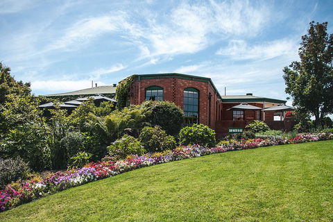 Yarra Valley Premium Tour Inc Lunch And Cheese And Wine Pairing At De Bortoli - Accommodation Mermaid Beach 5