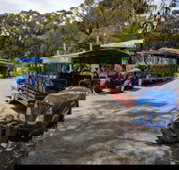 Small-Group Tractor Tour at Rayners Orchard from Melbourne - Accommodation Mermaid Beach