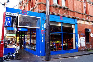 Globe Cafe - Accommodation Mermaid Beach 0