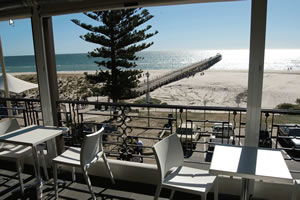 Grange Hotel - Accommodation Mermaid Beach 0