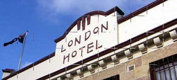 London Hotel And Restaurant - Accommodation Mermaid Beach 0