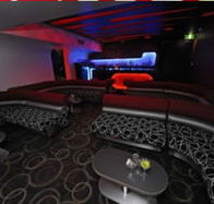 Love and Rockets - Valley - Accommodation Mermaid Beach