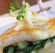 Broadway Hotel - Accommodation Mermaid Beach