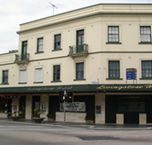 Livingstone Hotel - Accommodation Mermaid Beach