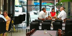 Glenferrie Hotel - Accommodation Mermaid Beach 2