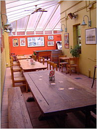 East Sydney Hotel - Accommodation Mermaid Beach 3