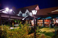 Mick O'Sheas's Irish Pub - Accommodation Mermaid Beach 3