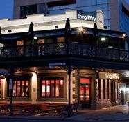 Griffins Head Hotel - Accommodation Mermaid Beach
